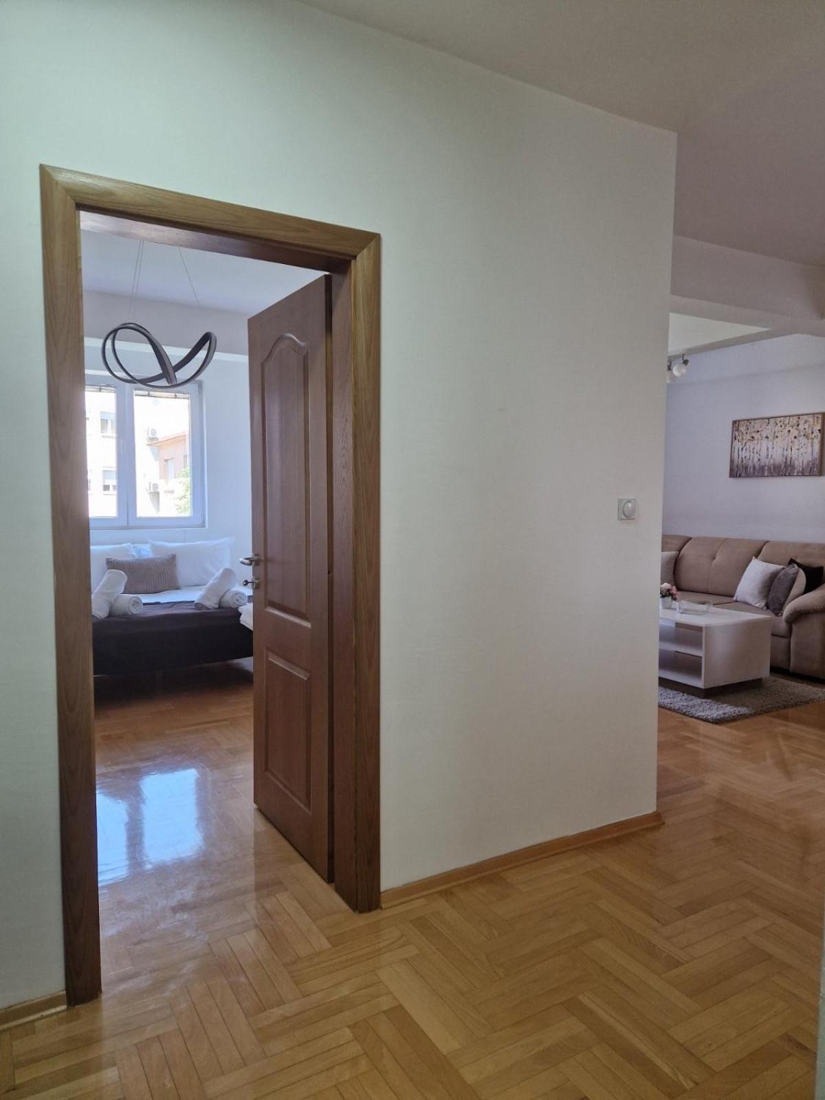 Kamche Lux Apartment Skopje Exteriör bild